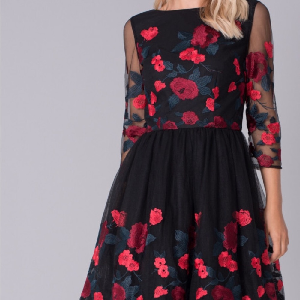 Chi Chi Curve Aymie Dress